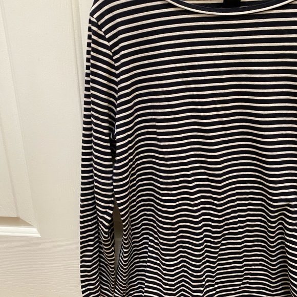 Ann Taylor top - Picture 5 of 11